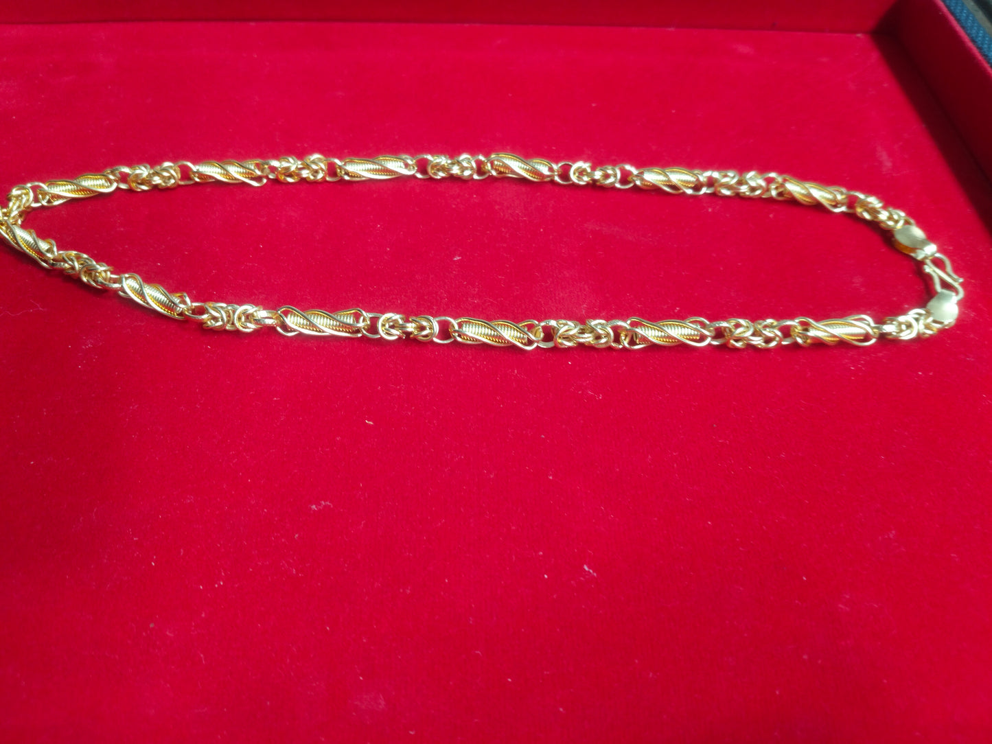 Elegant 1 Gram Holo Gold Chain with 1-Year Color Guarantee